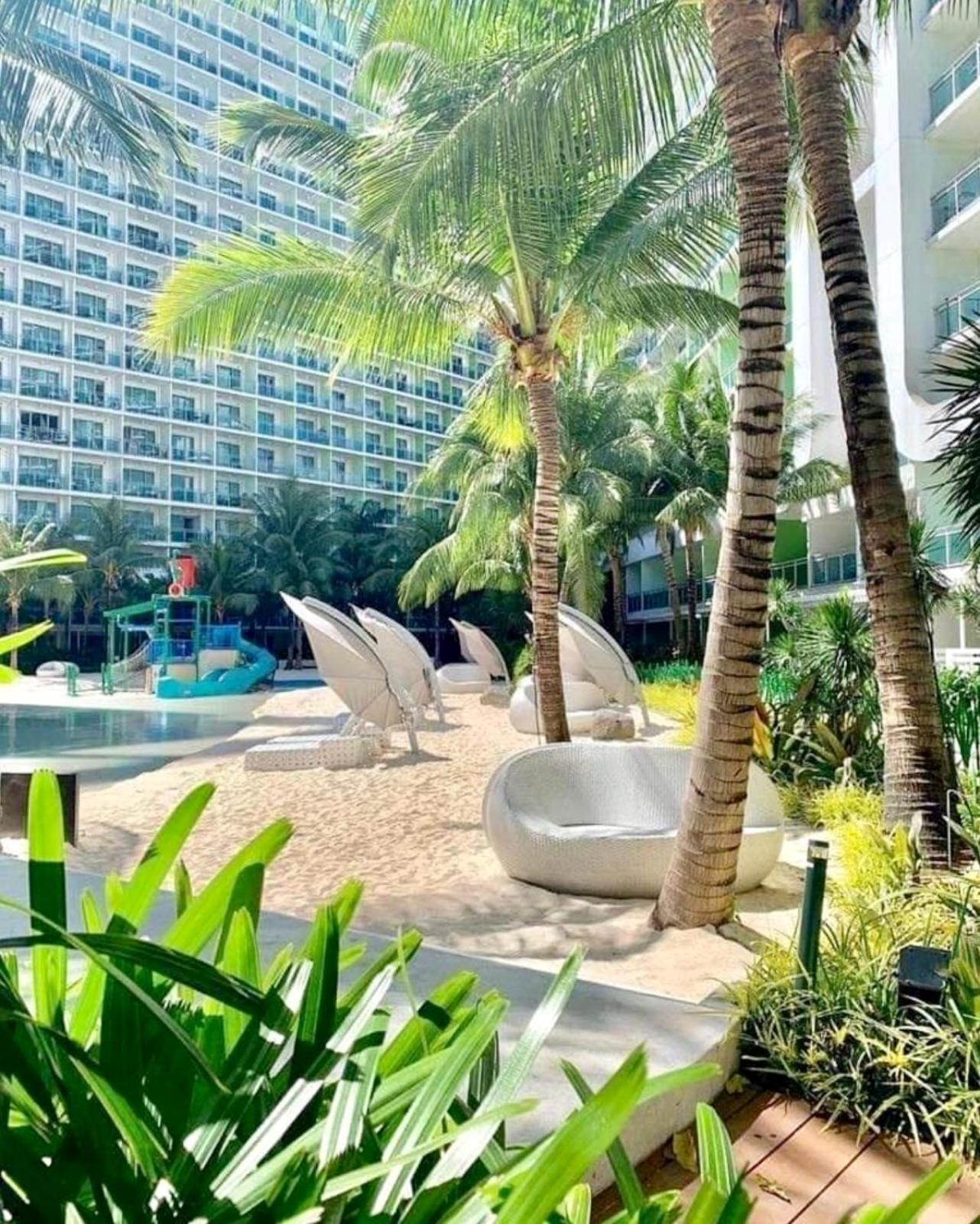 The Bahamas & Maldives Suites At Azure Residences Paranaque 15 Mins Manila Airport T3 Экстерьер фото