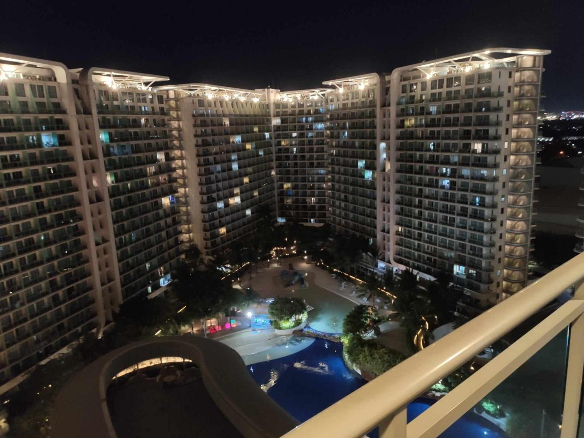 The Bahamas & Maldives Suites At Azure Residences Paranaque 15 Mins Manila Airport T3 Экстерьер фото