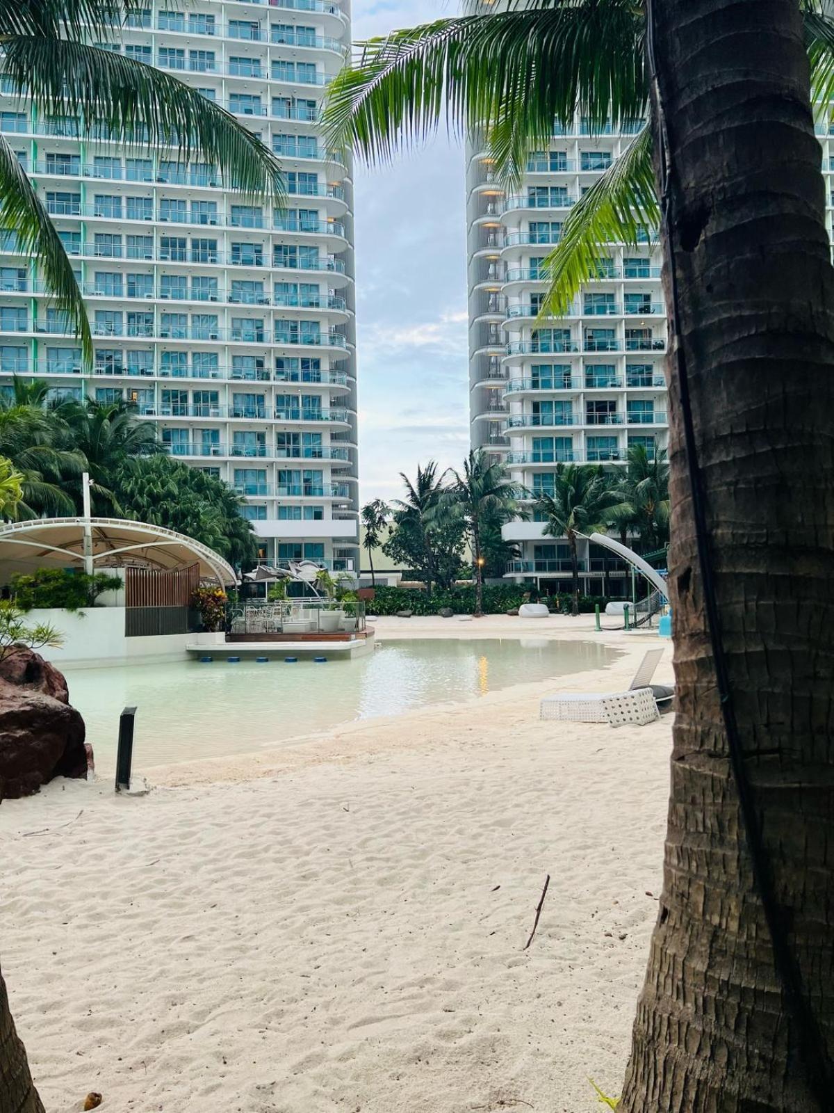 The Bahamas & Maldives Suites At Azure Residences Paranaque 15 Mins Manila Airport T3 Экстерьер фото